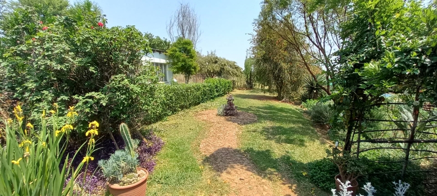 3 Bedroom Property for Sale in Rustenburg Rural North West